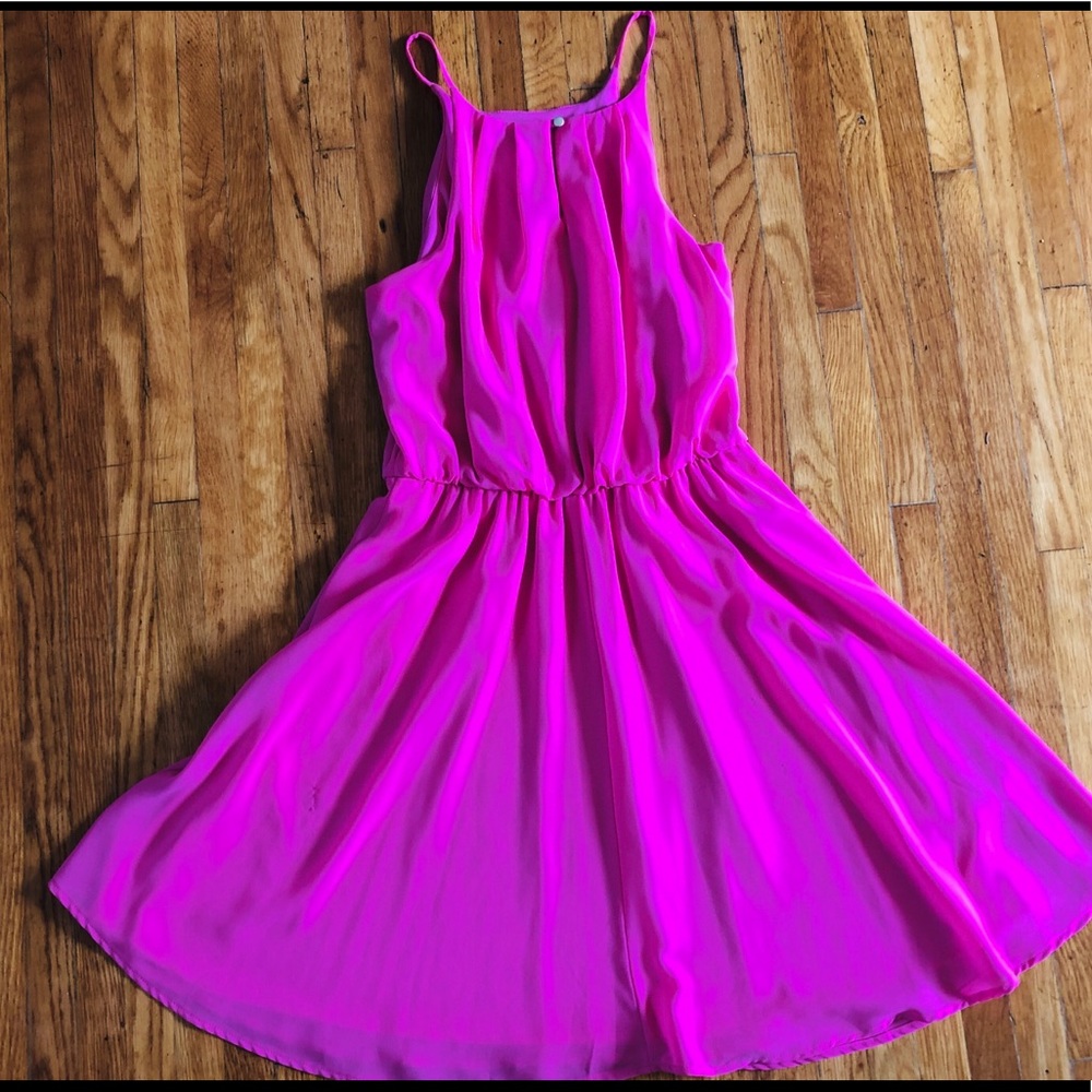 Hot pink summer dress with only 1 button